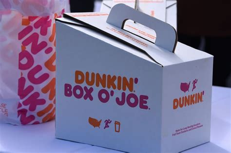 How Does Dunkin Donuts Coffee Box Stays Hot Answered How Does Dunkin Donuts Coffee Box Stays Hot Answered