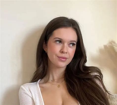 Rose Hart S Biography Age Stats Pics Tiktok Rose Hart S Biography Age Stats Pics Tiktok