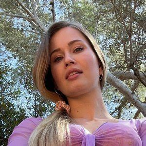 Stella Cardo Onlyfans