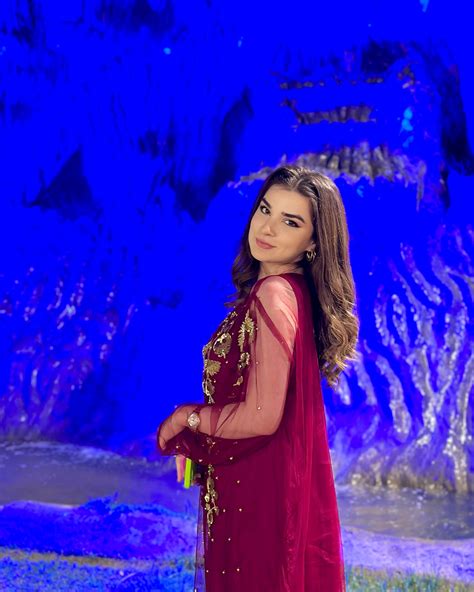 Zara Dar On Twitter This Pic Was Taken In Ice Age Yes Https T Co Zara Dar On Twitter This Pic Was Taken In Ice Age Yes Https T Co